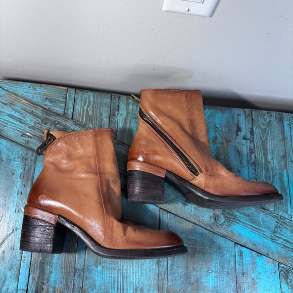 A.S.98 Jase Women's Distressed Ankle Bootie Size 42 = Size 10.5/11 - Picture 2 of 16